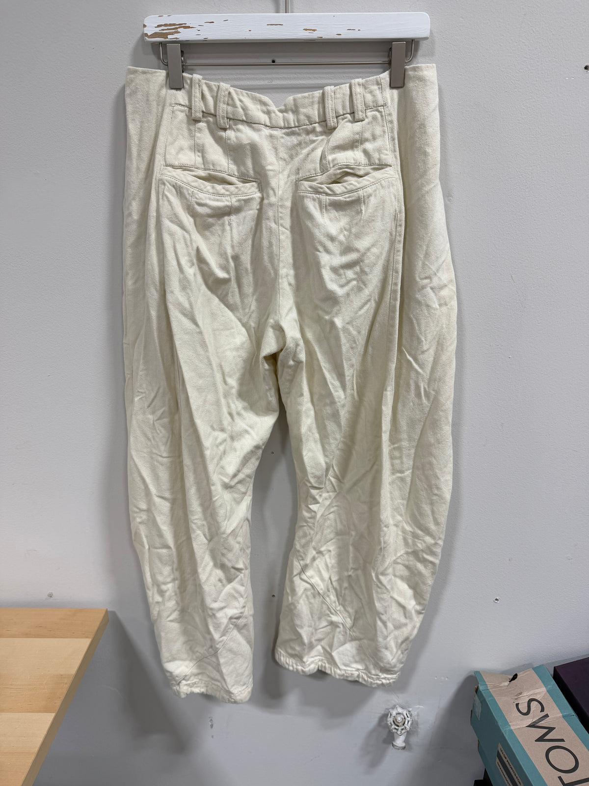 Free People We The Free Good Luck Mid-Rise Barrel Jeans in Milk, Size 12