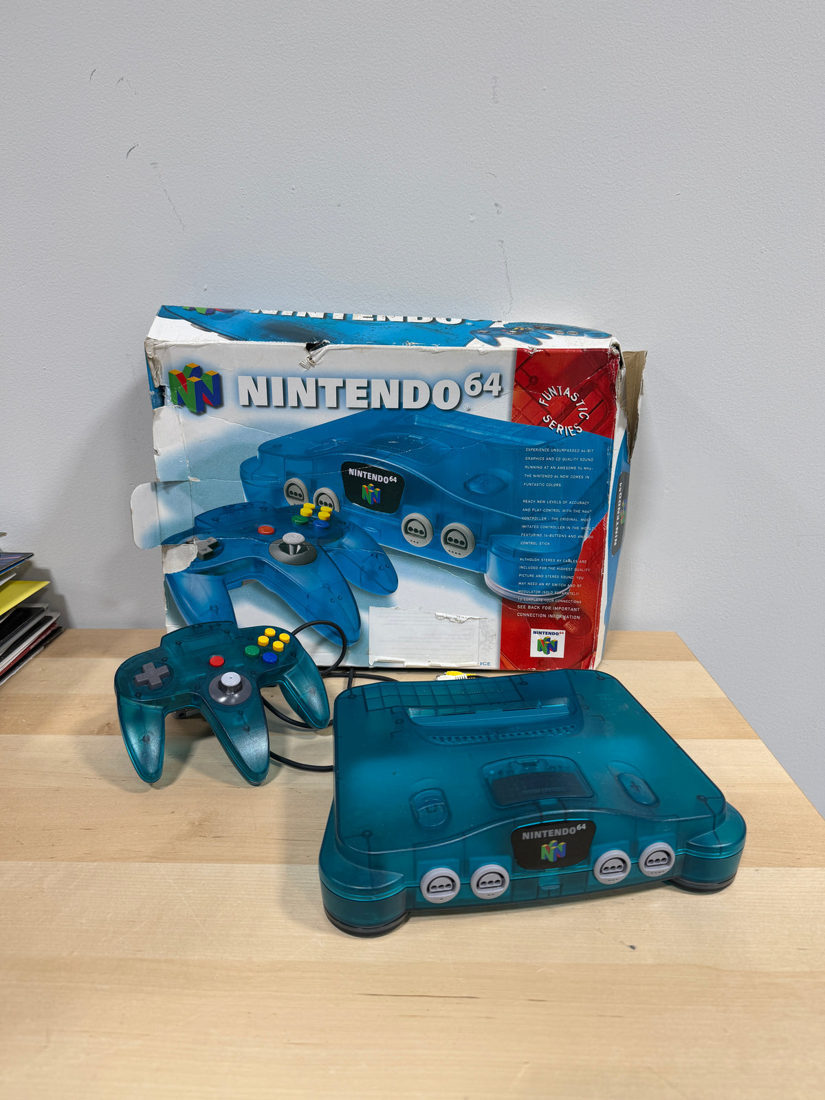 Nintendo 64 N64 Clear Blue White Two Tone Funtastic Series Console With Box No Power Cable