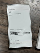 Load image into Gallery viewer, iPhone 17 Pro Bundle
