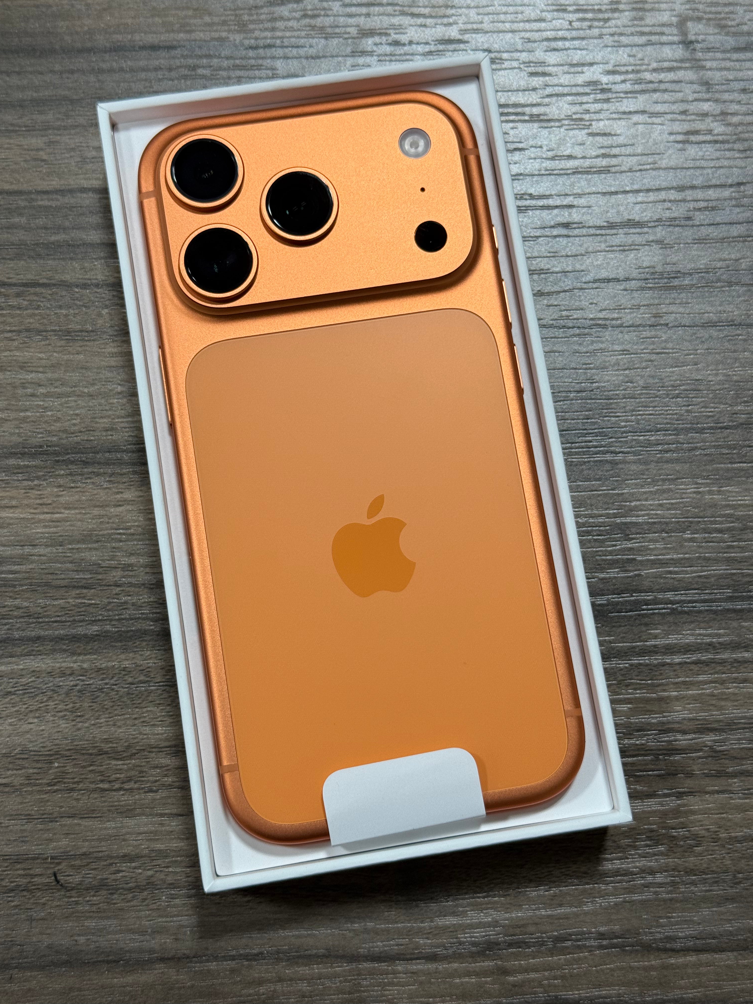 iPhone 17 Pro Bundle