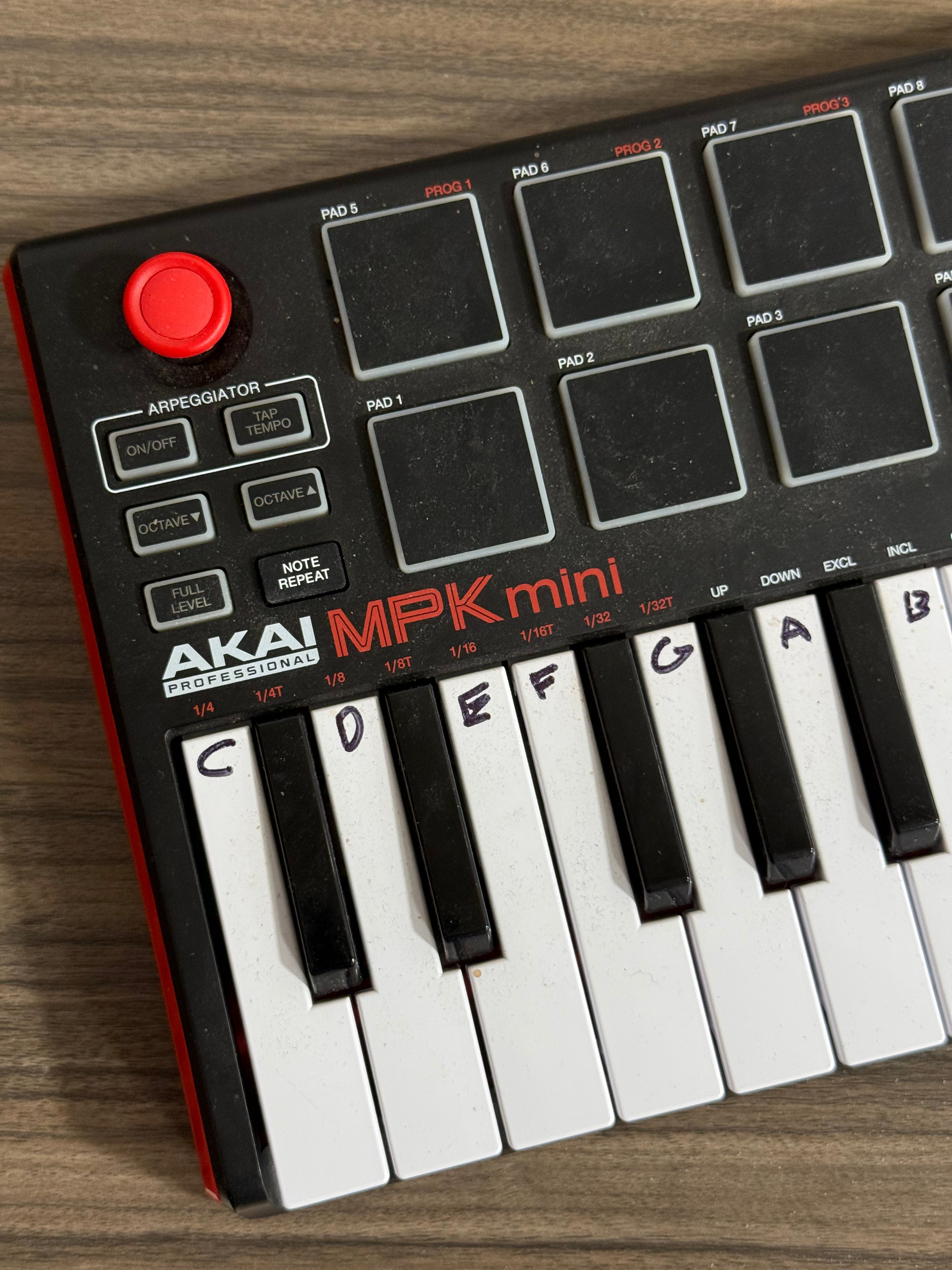 Akai Mpk Mini