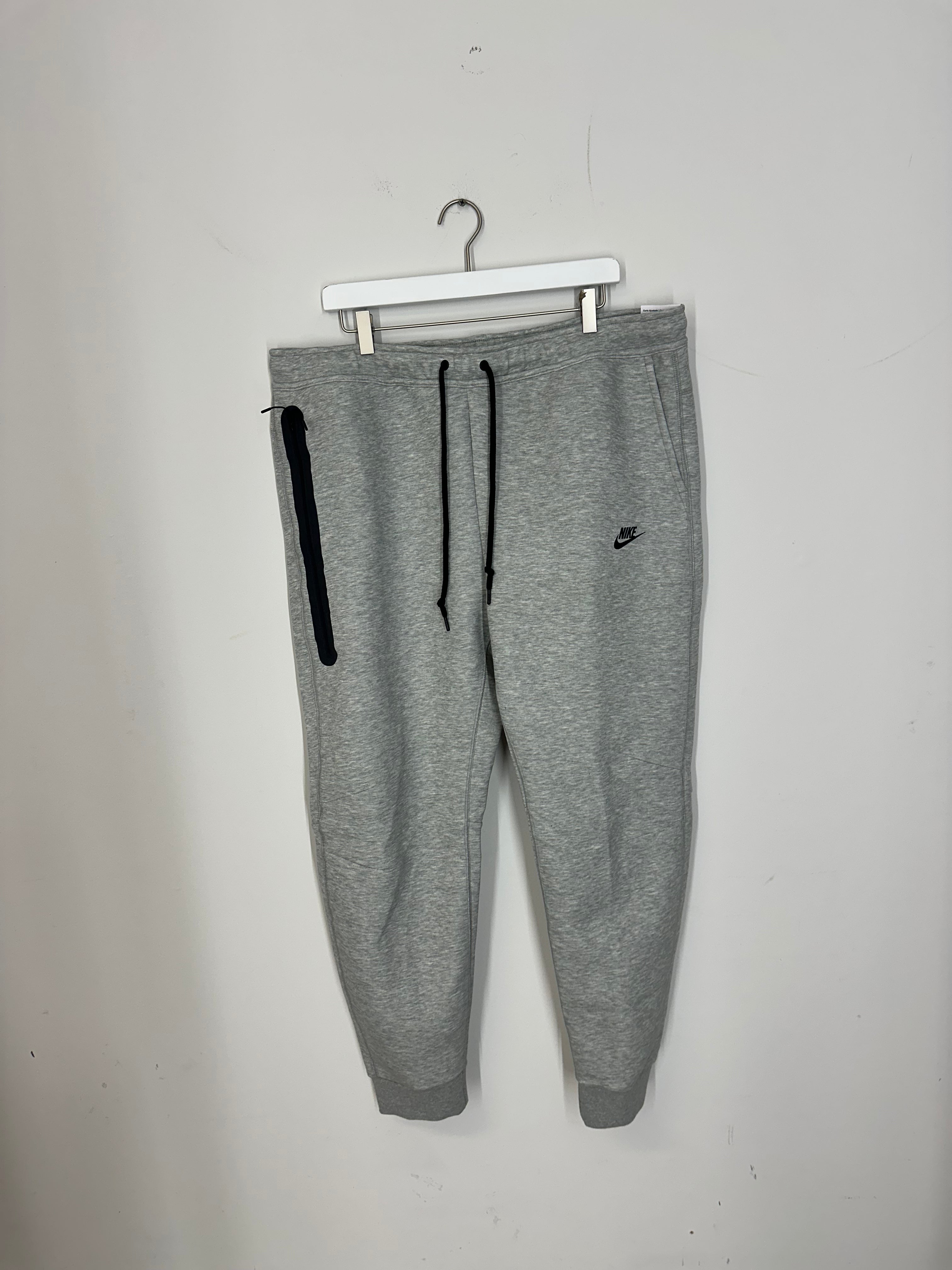 NEW Nike Tech Fleece joggers men's sz 2XL