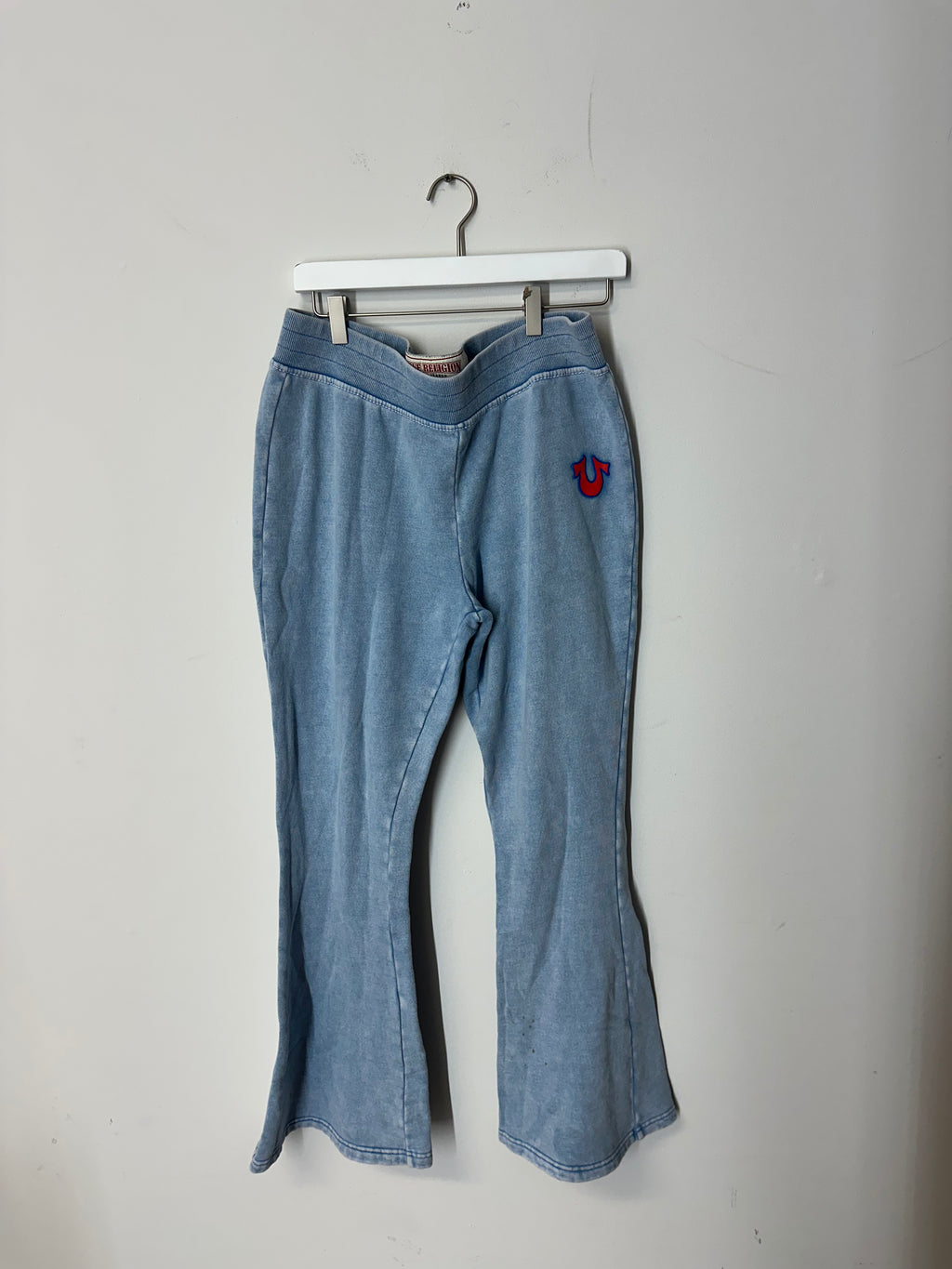True Religion Big T Pacific Low Rise Bootcut Sweatpants women's sz L