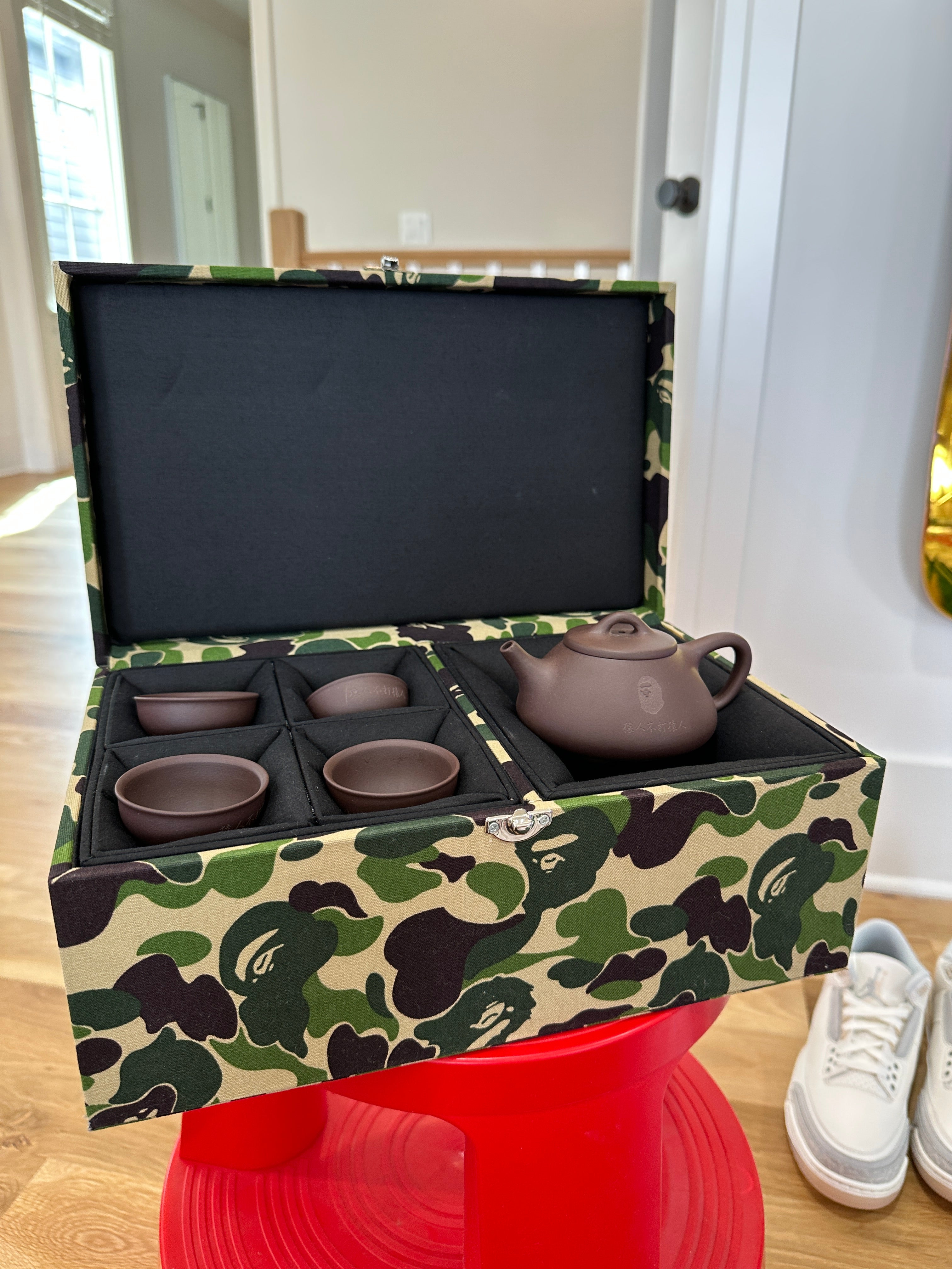 A Bathing Ape Bape Ceramic Tea Pot Cup Boxset