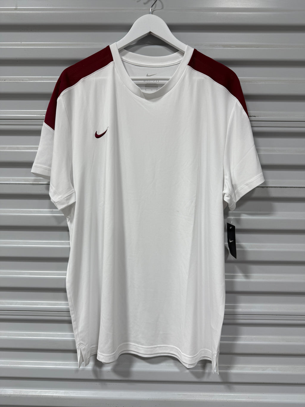 Nike Dri Fit T-Shirt White/Crimson Sz XL