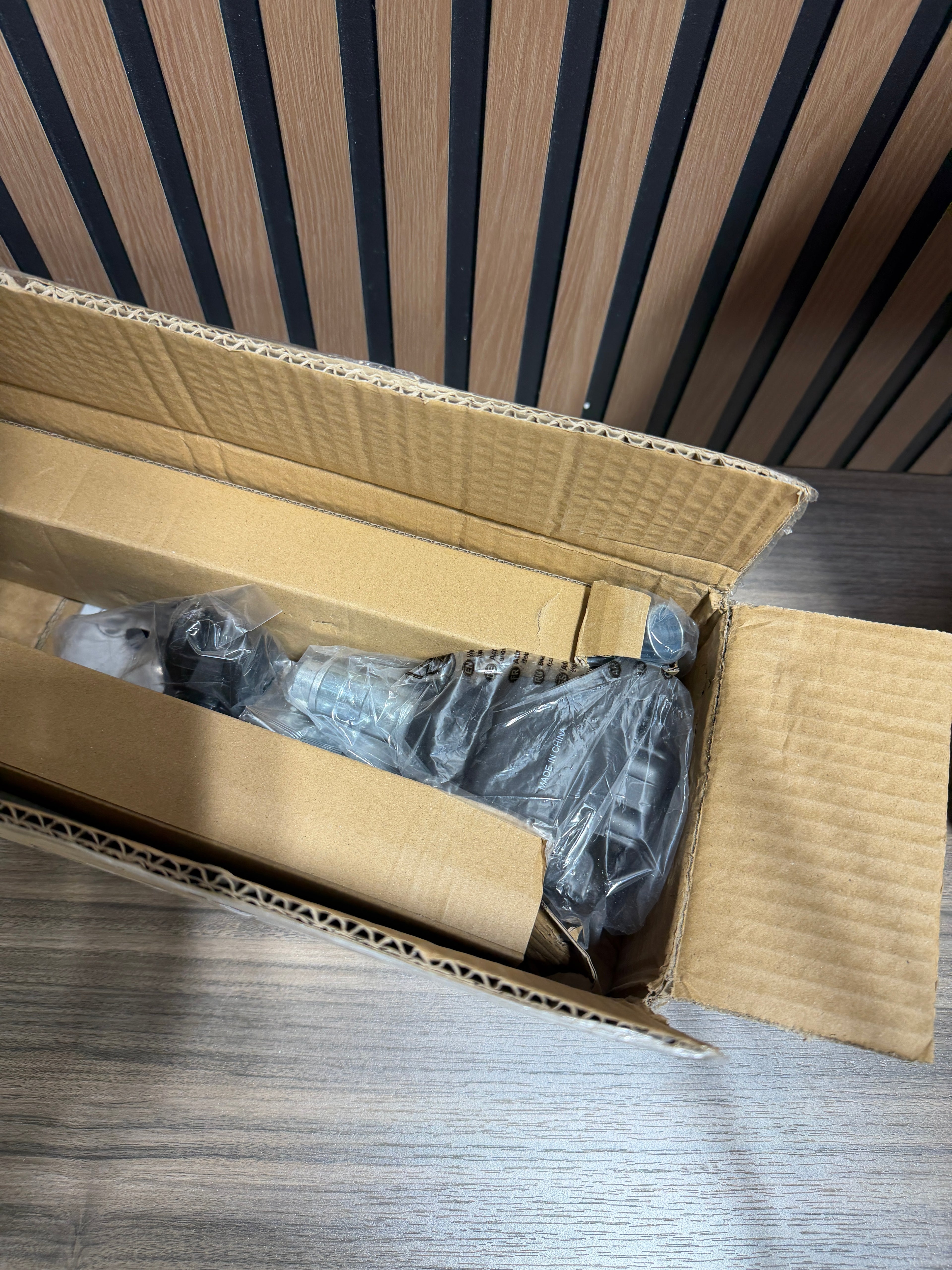 Wali Heavy Duty Monitor Arm
