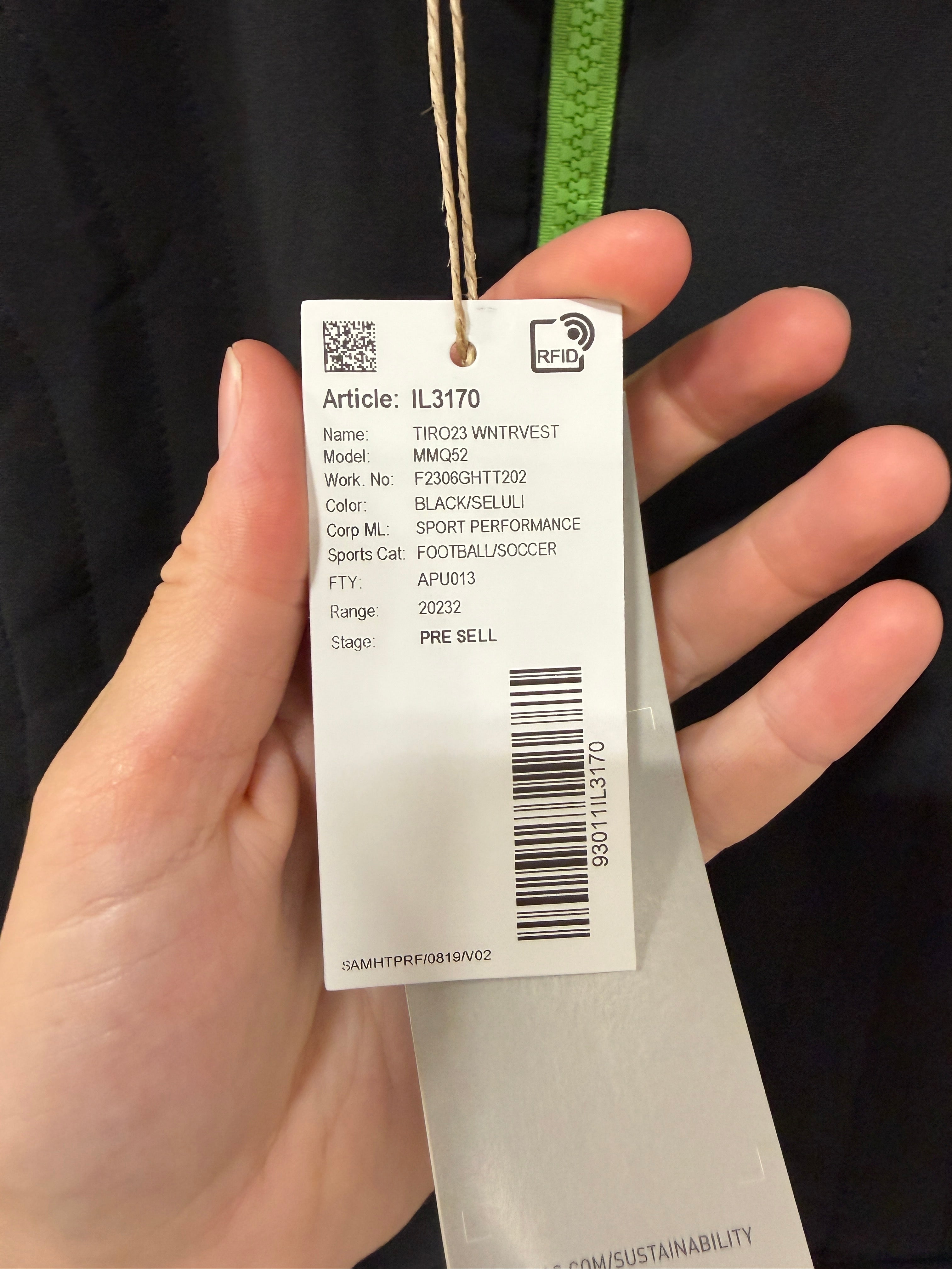 Adidas Men Tiro 23 Winter Reversible Vest Jacket
