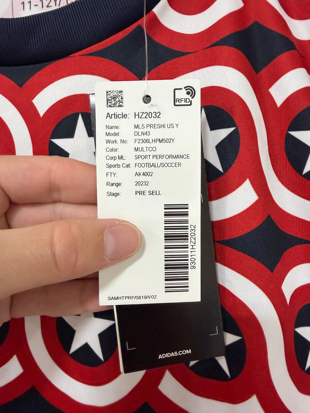 Adidas Marvel Captain America Prematch Soccer Avengers Youth Size Medium