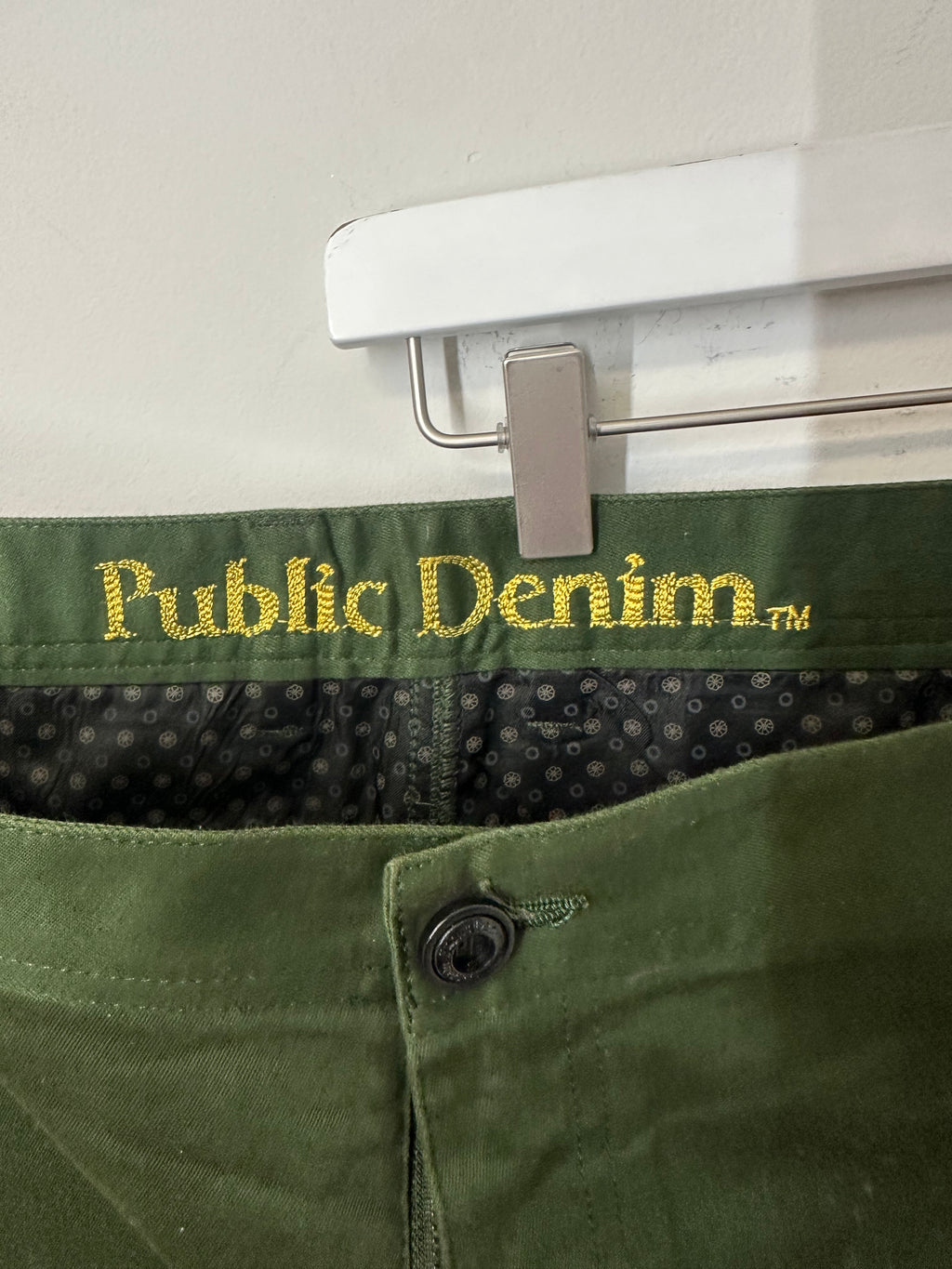 Public Denim olive green skinny leg pants men's sz 44