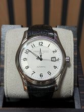 Load image into Gallery viewer, Frederique Constant Runabout 43mm FC-303XR6B4/6 White Dial (FC-303XR6B4/6)
