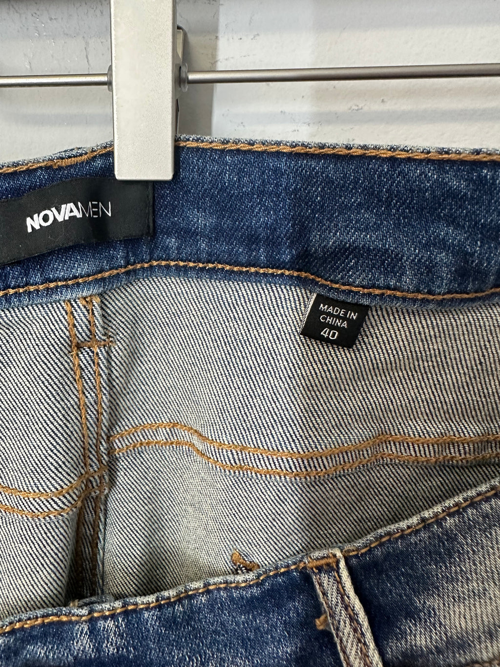 Novamen blue vintage-wash distressed skinny jeans men's sz 40