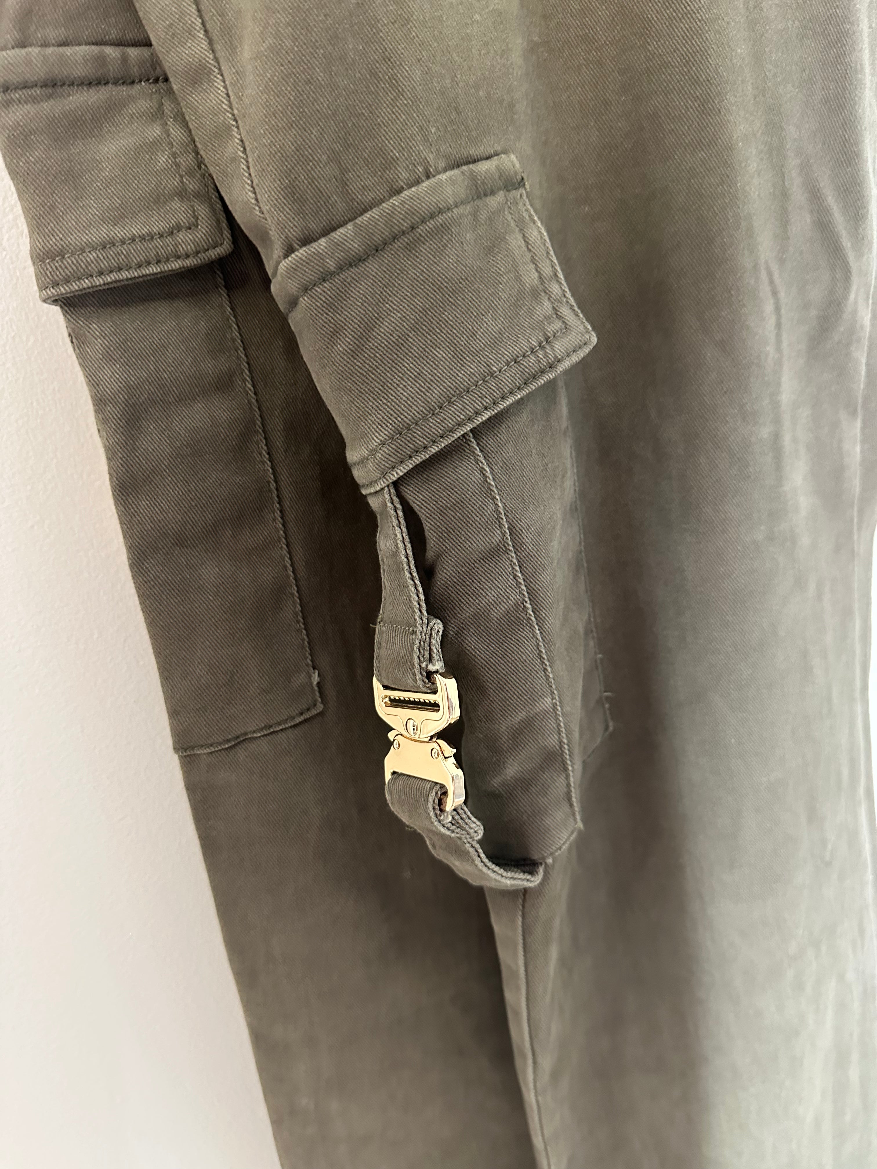 THRT olive green utility cargo pants men's sz 44