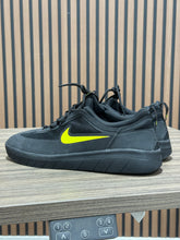 Load image into Gallery viewer, Nyjah Free 2 Black/Neon Sz 10.5 No Box
