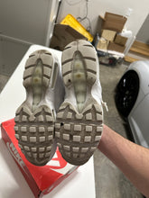 Load image into Gallery viewer, Air Max 95 White Sz 10.5
