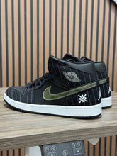 Load image into Gallery viewer, Jordan 1 Retro Barons - Away 2008 Sz 10.5 No Box
