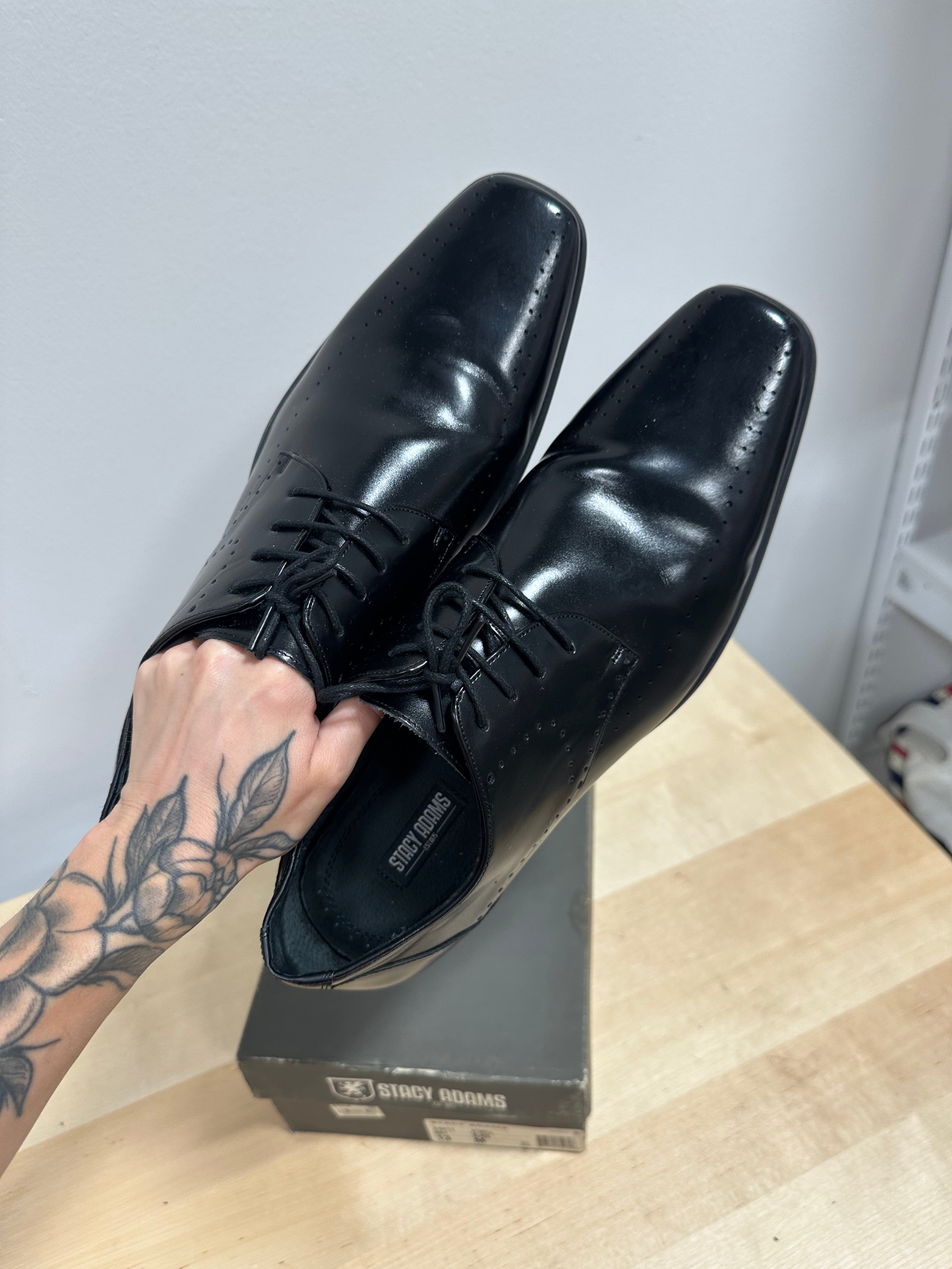 Black leather Stacy Adams Atwell oxfords men's sz 13