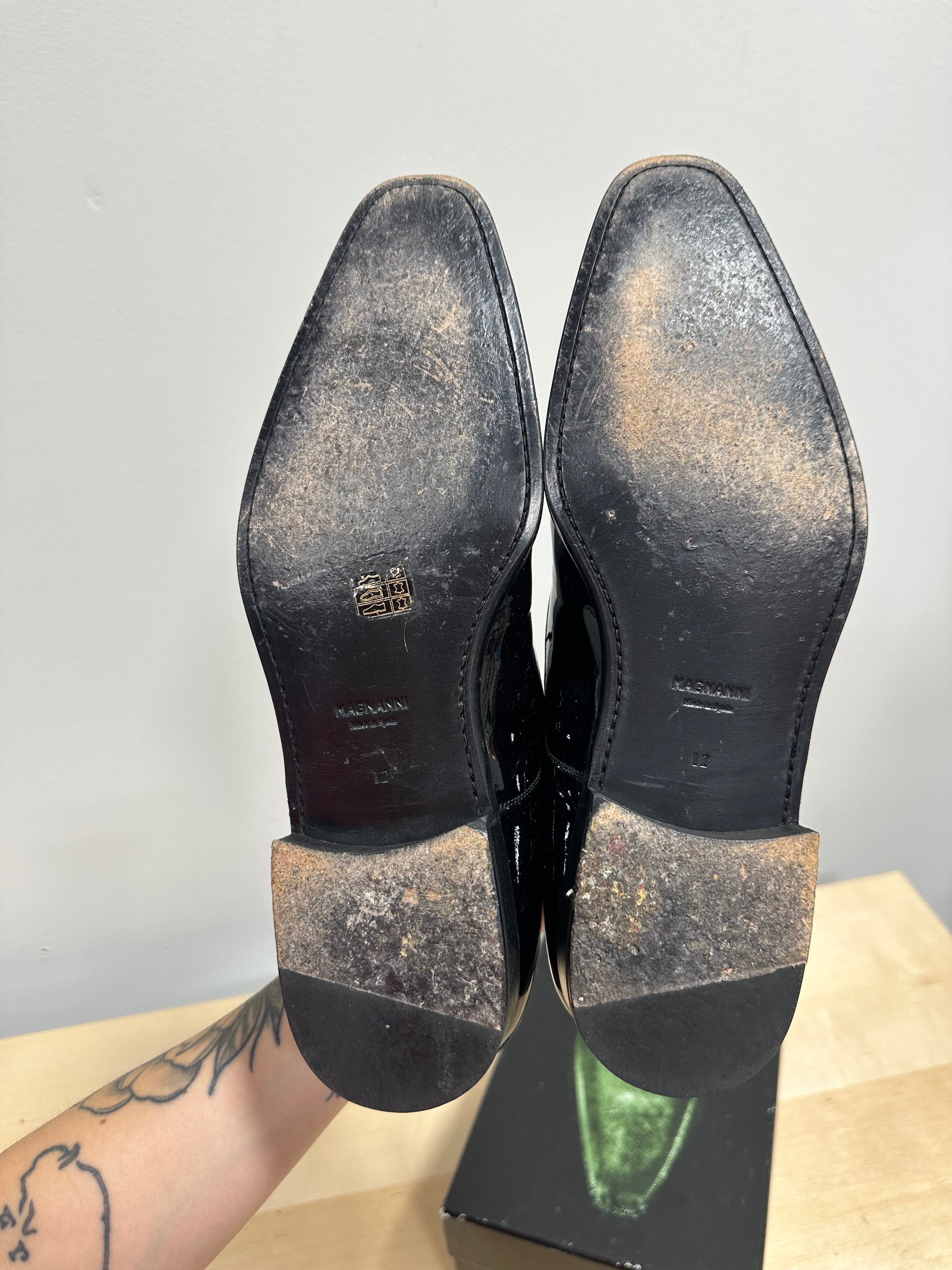 Magnanni black dress shoes men's sz 12