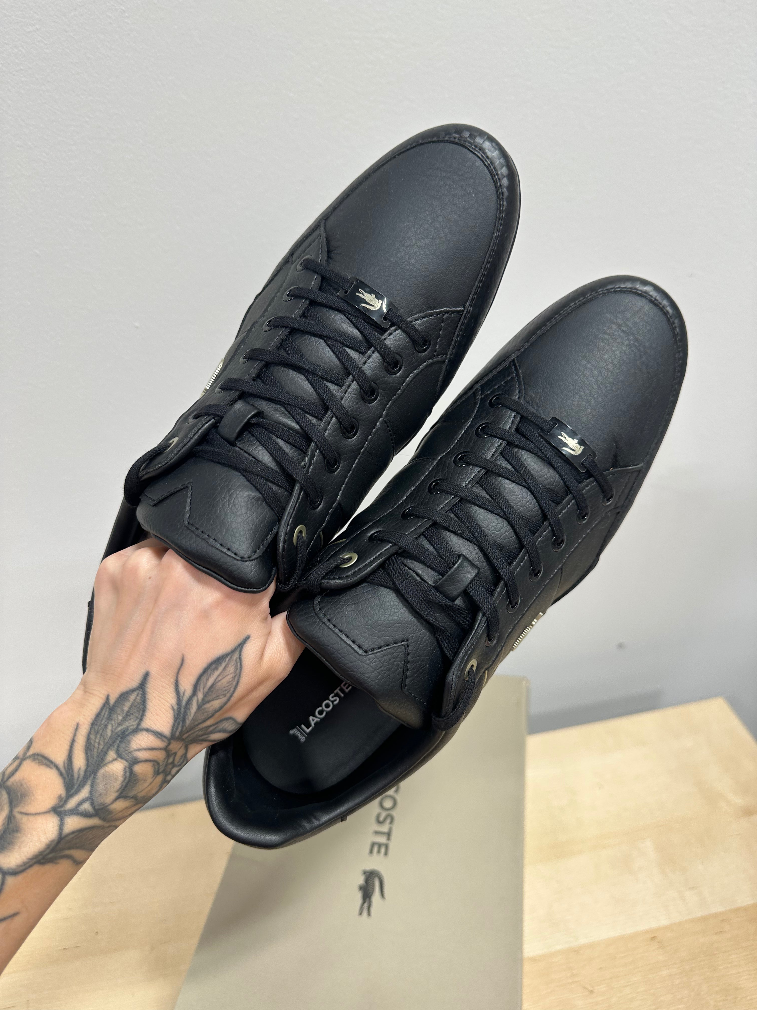 Lacoste Chaymon Sneakers men's sz 12