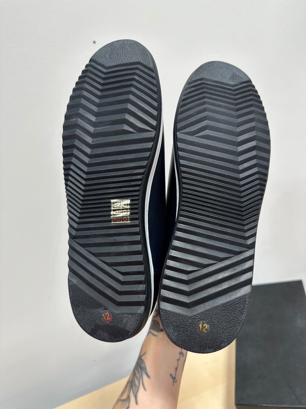 English Laundry Primrose Navy Leather Fashion Sneaker men's sz 12