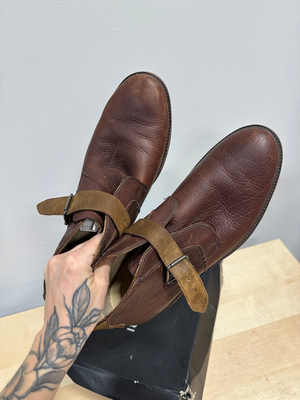 UGG Graham leather boots men's sz 12