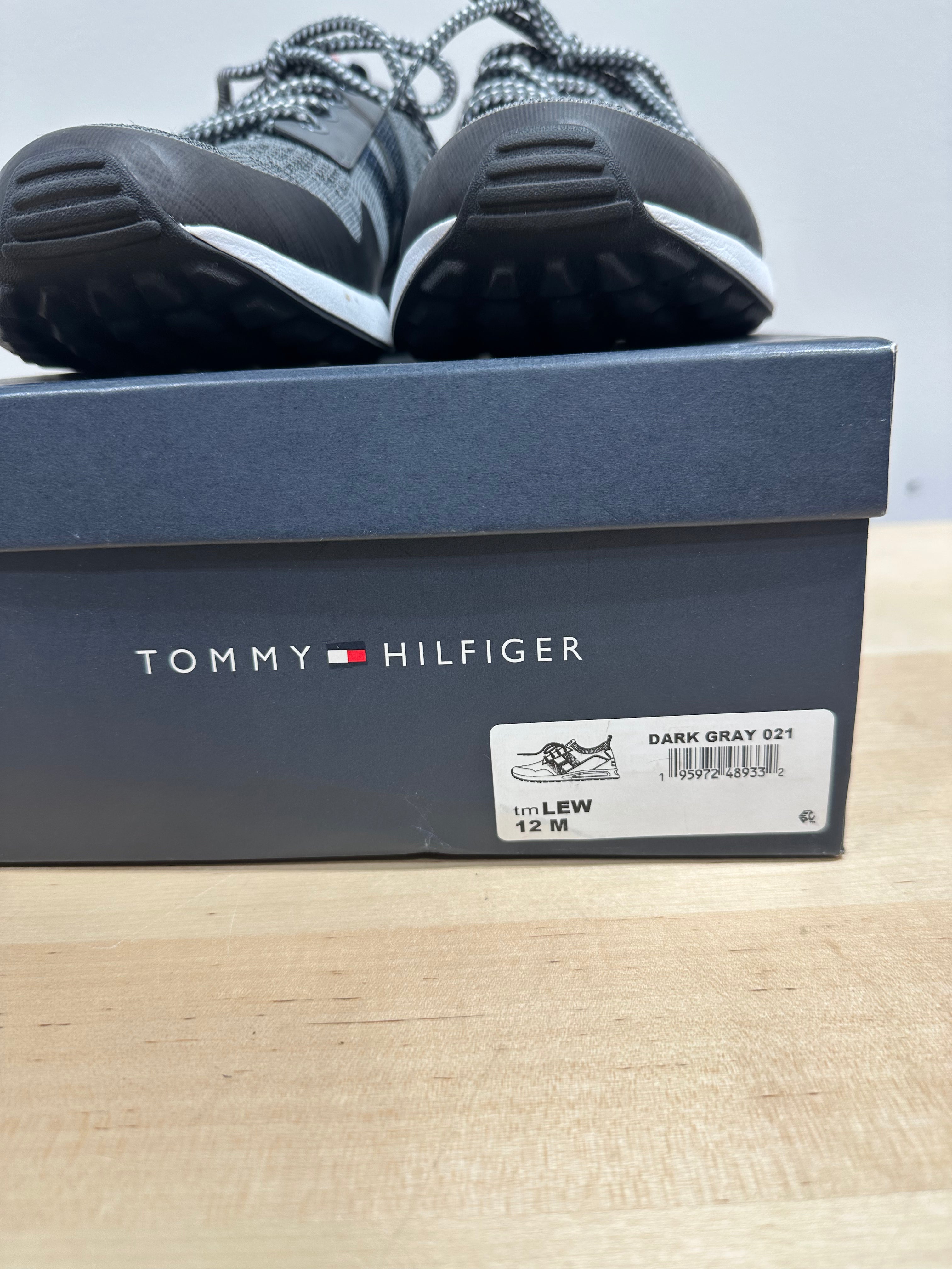 Tommy Hilfiger Men's Lew sneakers men's sz 12
