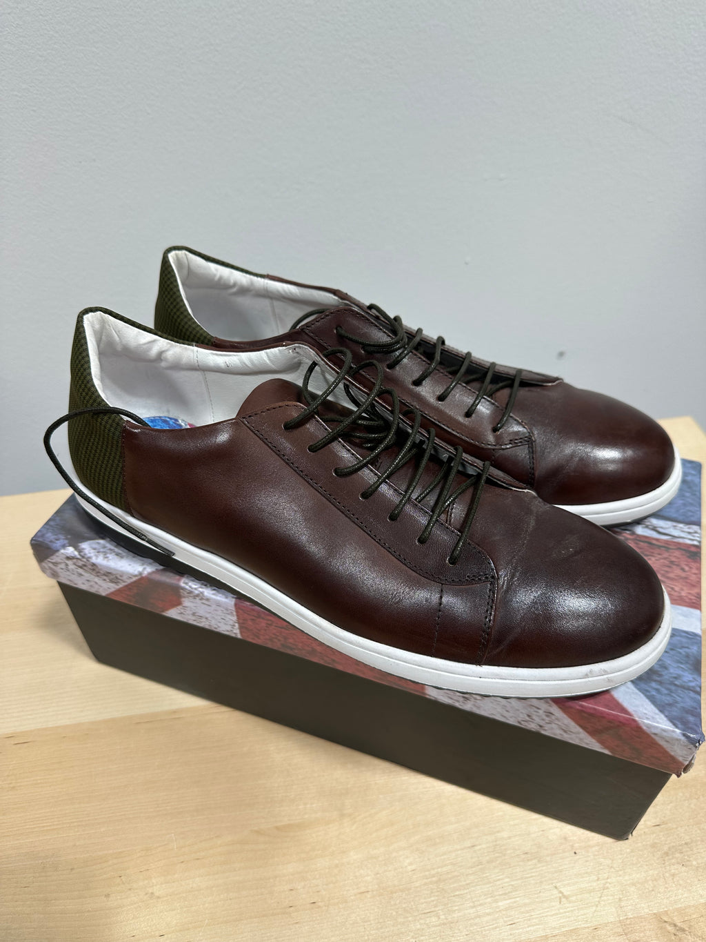 Primrose brown leather low-top casual sneakers men's sz 12