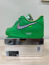 Load image into Gallery viewer, Nike Air Force 1 Low Off-White Brooklyn Sz 12.5
