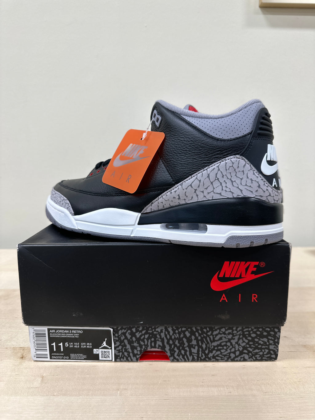 Jordan 3 Retro Black Cement Reimagined Sz 11.5