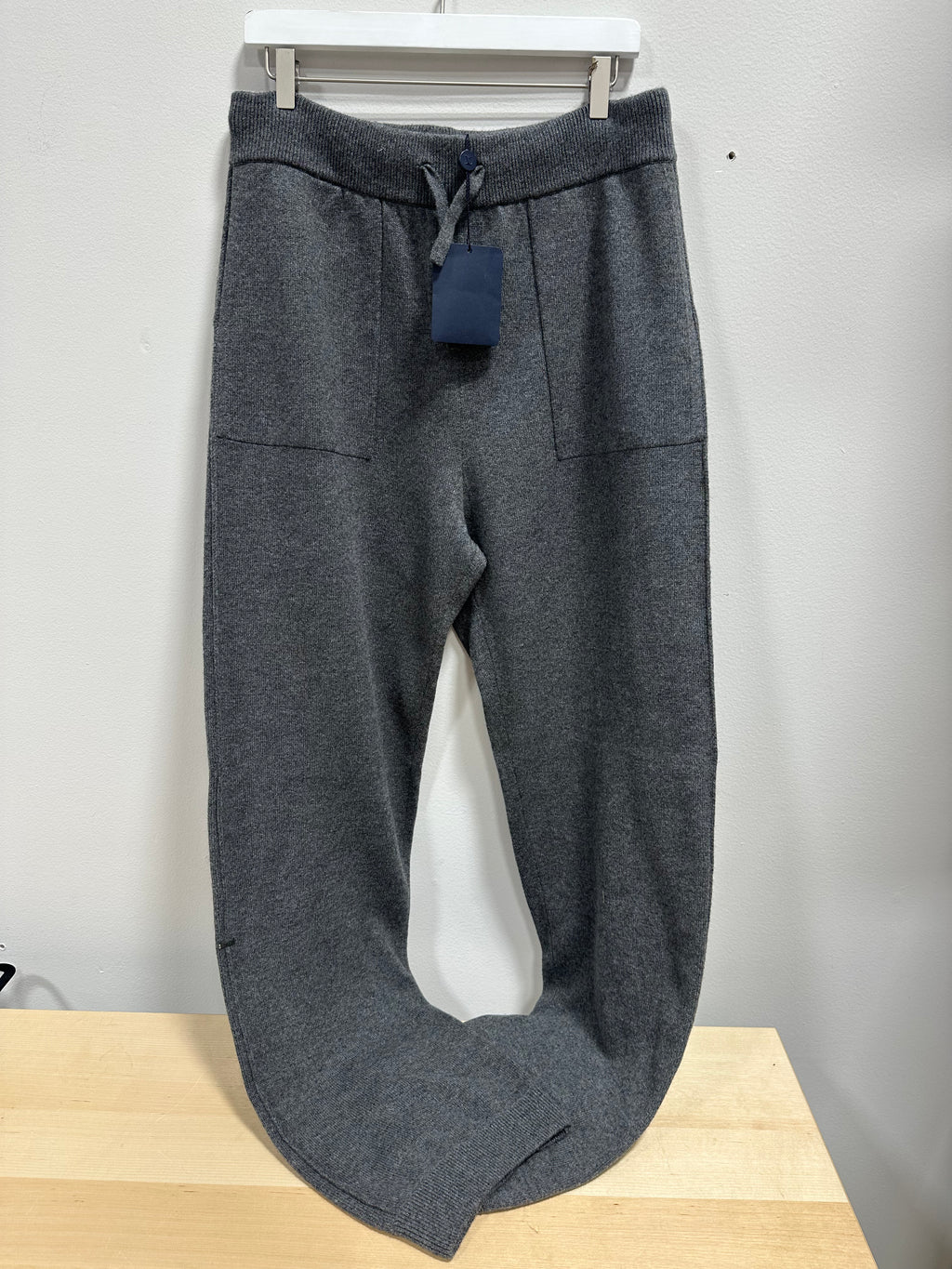 NEW Louis Vuitton dark gray knit drawstring lounge pants men's sz  40-42