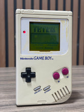 Load image into Gallery viewer, Nintendo Game Boy Original With Tetris
