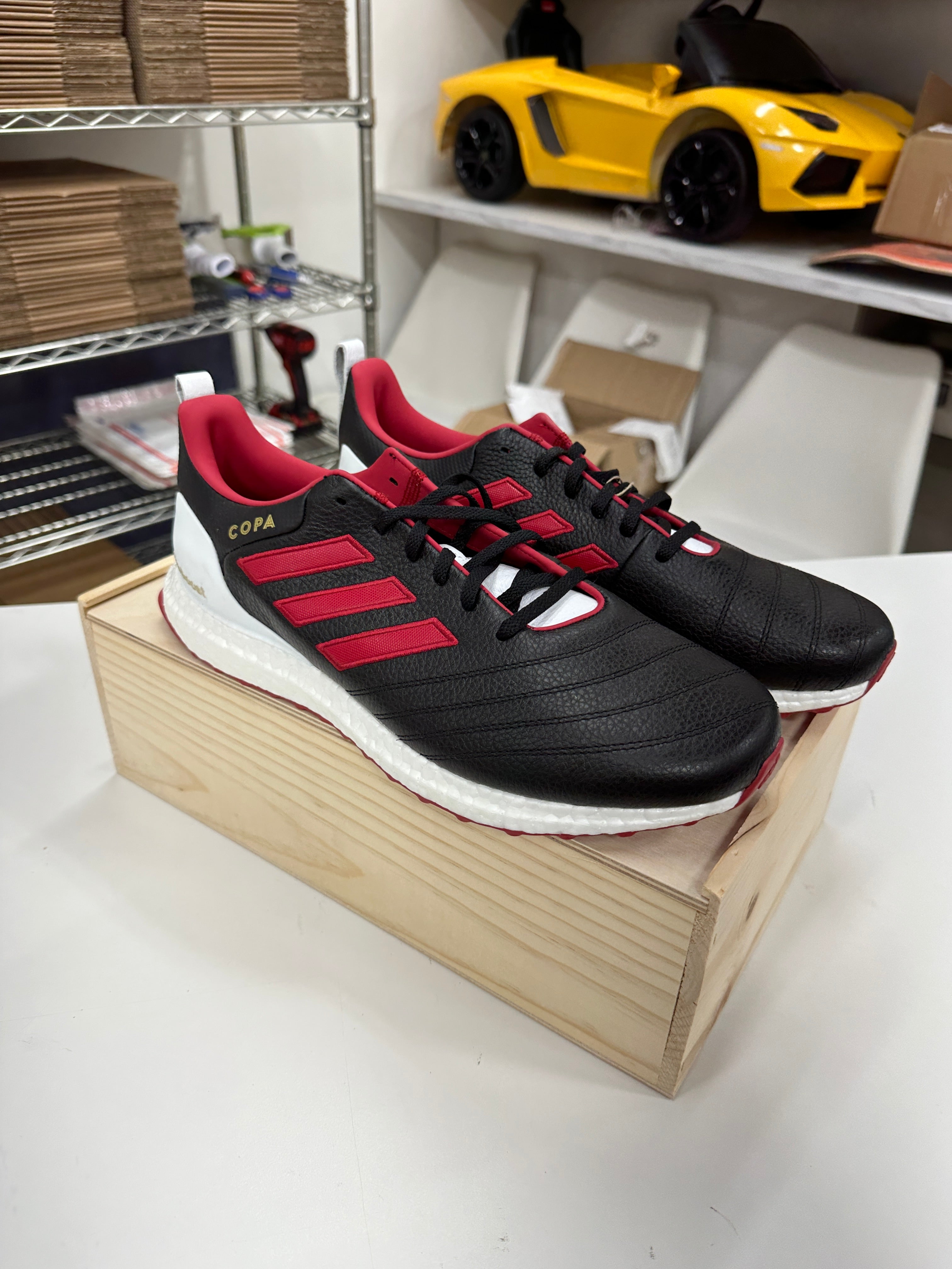 Adidas Ultraboost ATL United Sz 11