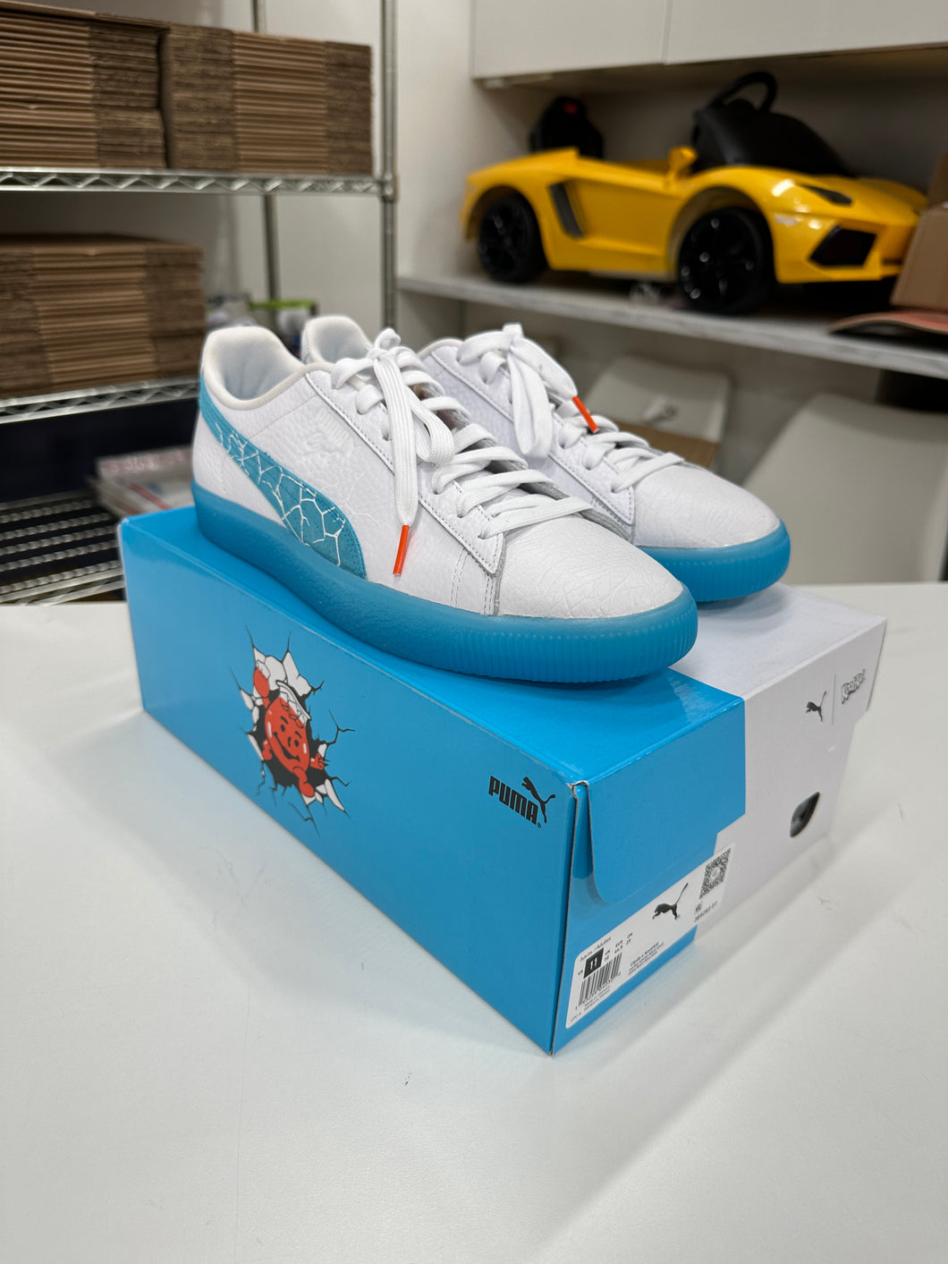 Puma Clyde Koolaid Sz 11