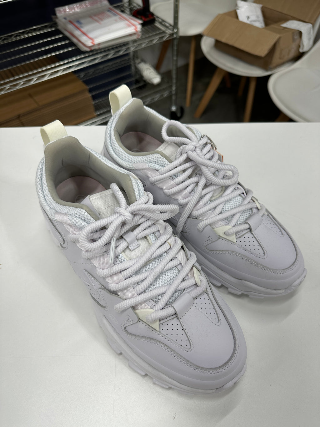 NoTwoWays White Sneaker Sz 11 No Box
