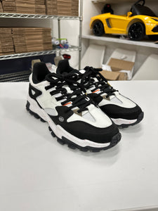 NoTwoWays Black/White Sz 11