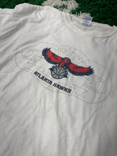 Load image into Gallery viewer, ATL Hawks Shirt Sz XL
