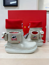 Load image into Gallery viewer, Crocs Classic Crush Boot &quot;Pringles&quot; Sz 9

