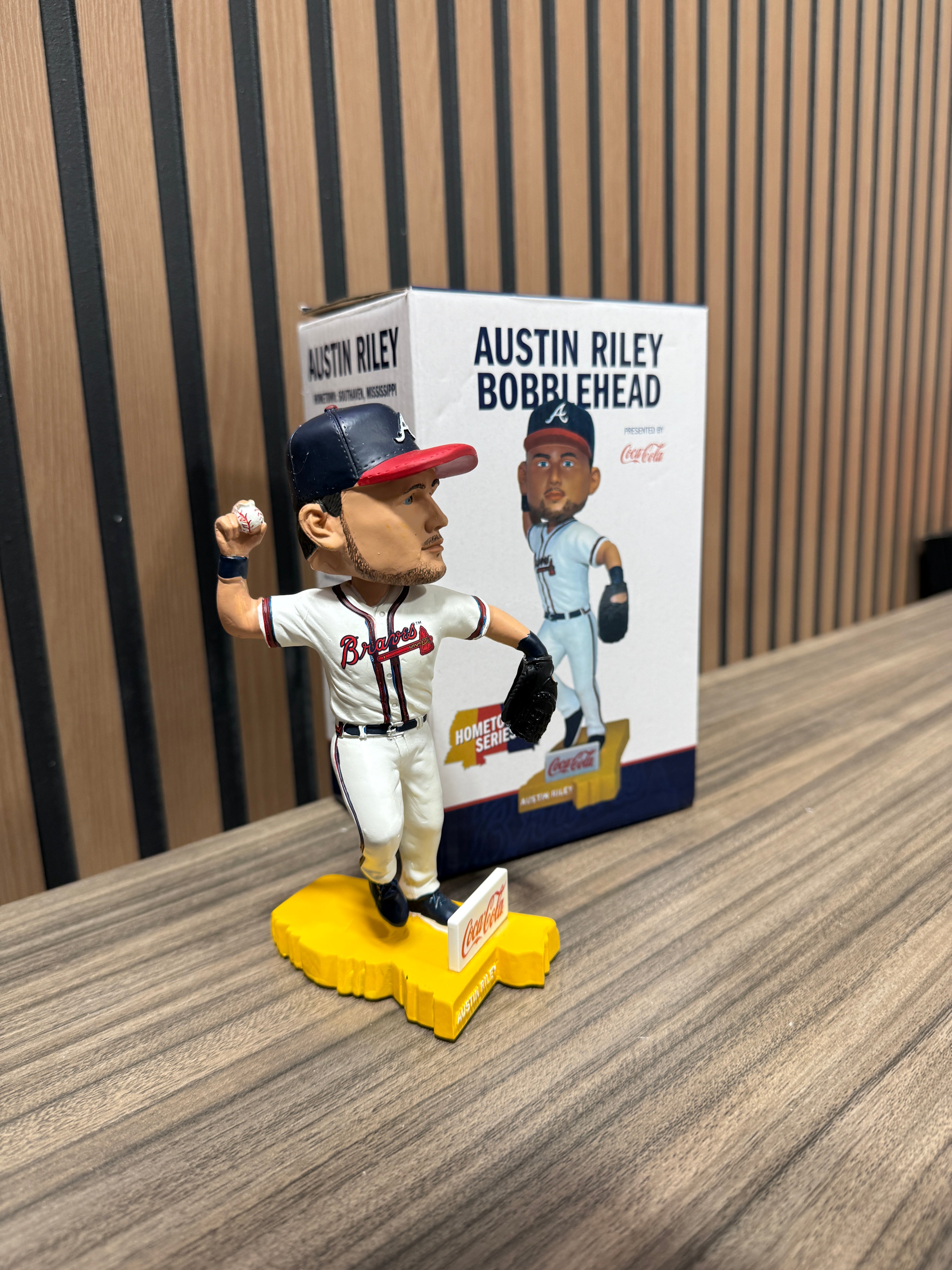 AUSTIN RILEY BOBBLEHEAD - COKE SGA HOMETOWN SERIES