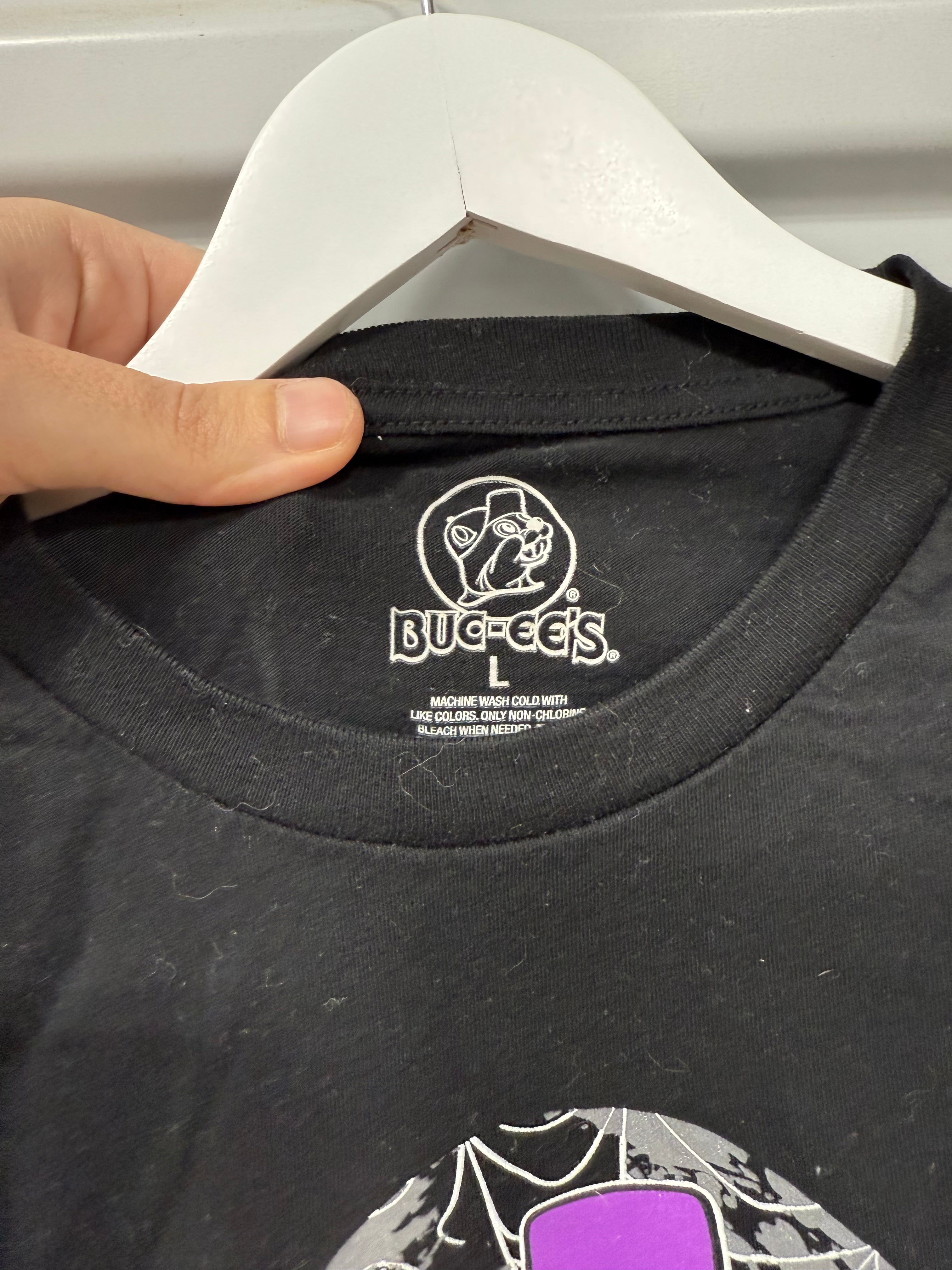 Buccee's Halloween Cropped T-Shirt Sz L