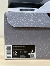 Load image into Gallery viewer, Jordan 4 Retro Infrared Sz 12
