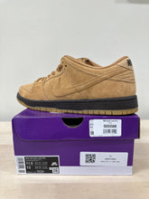 Load image into Gallery viewer, Nike SB Dunk Low Wheat Sz 11.5
