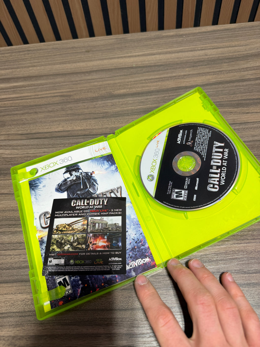 Call of Duty: World at War Xbox 360 Activision Shooter Manual NTSC-U/C