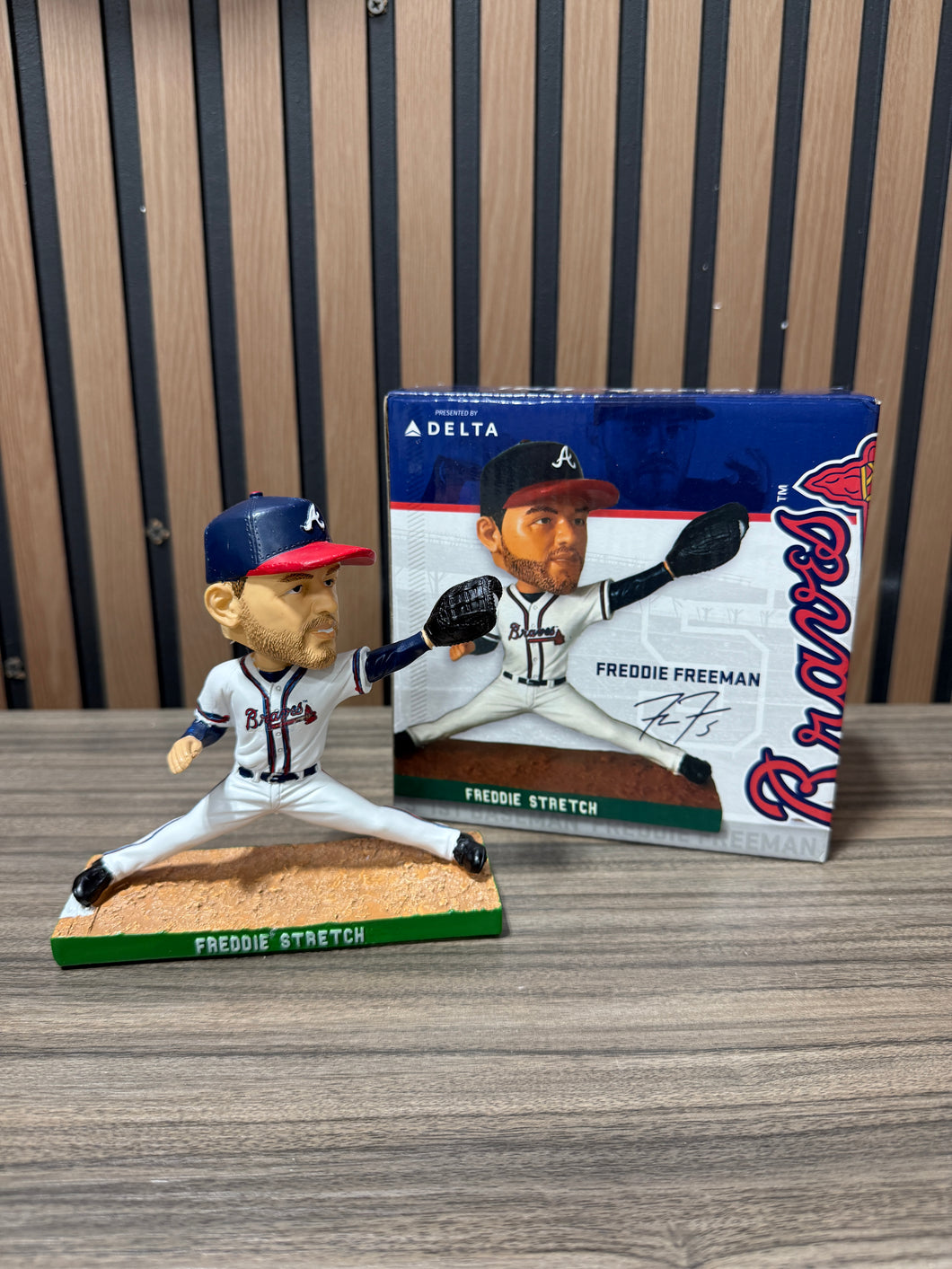 2018 Atlanta Braves Freddie Stretch Freddie Freeman Bobblehead
