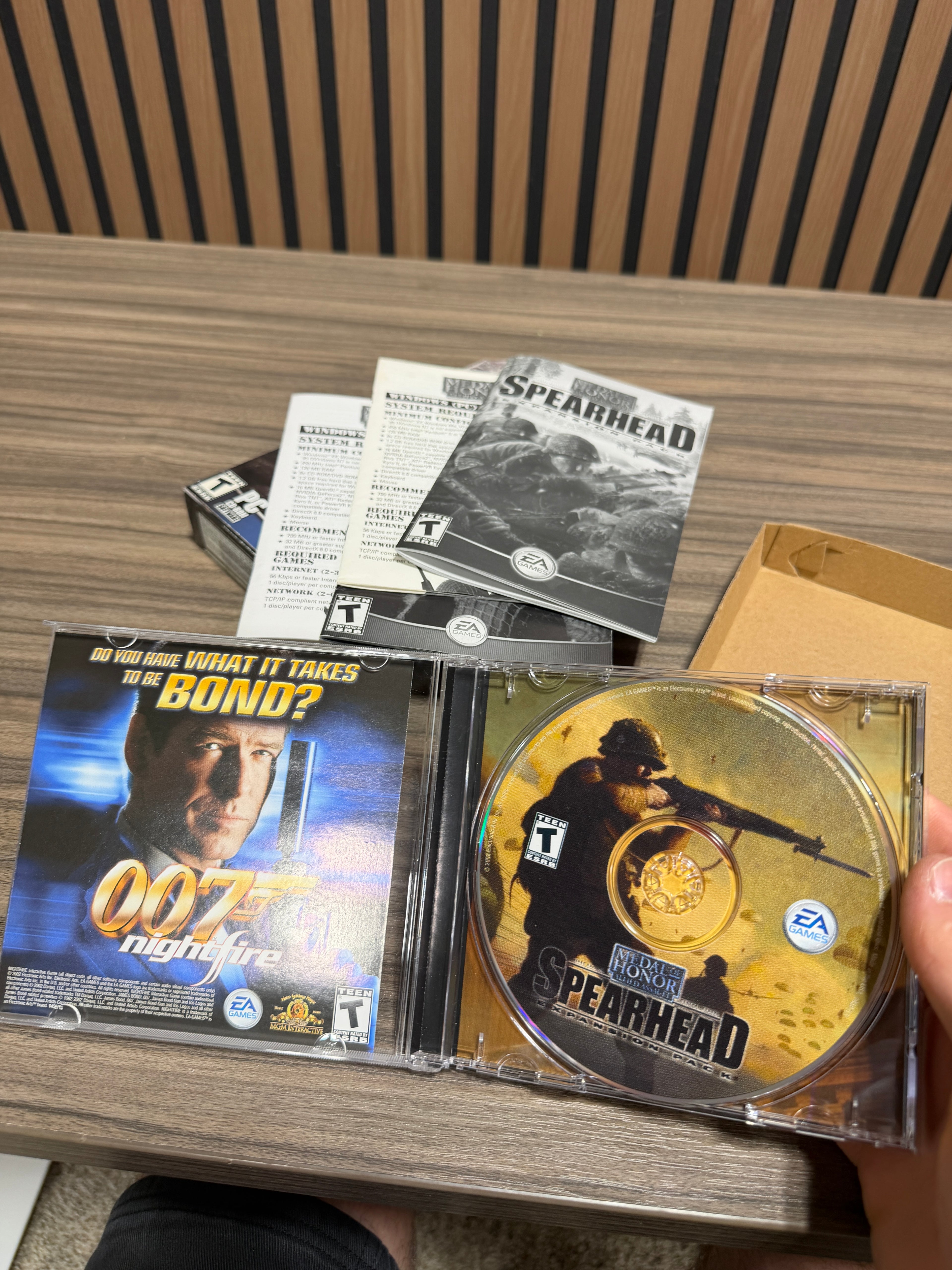 Spearhead Expansion Pack (Medal of Honor Allied Assault) - PC - VERY GOOD