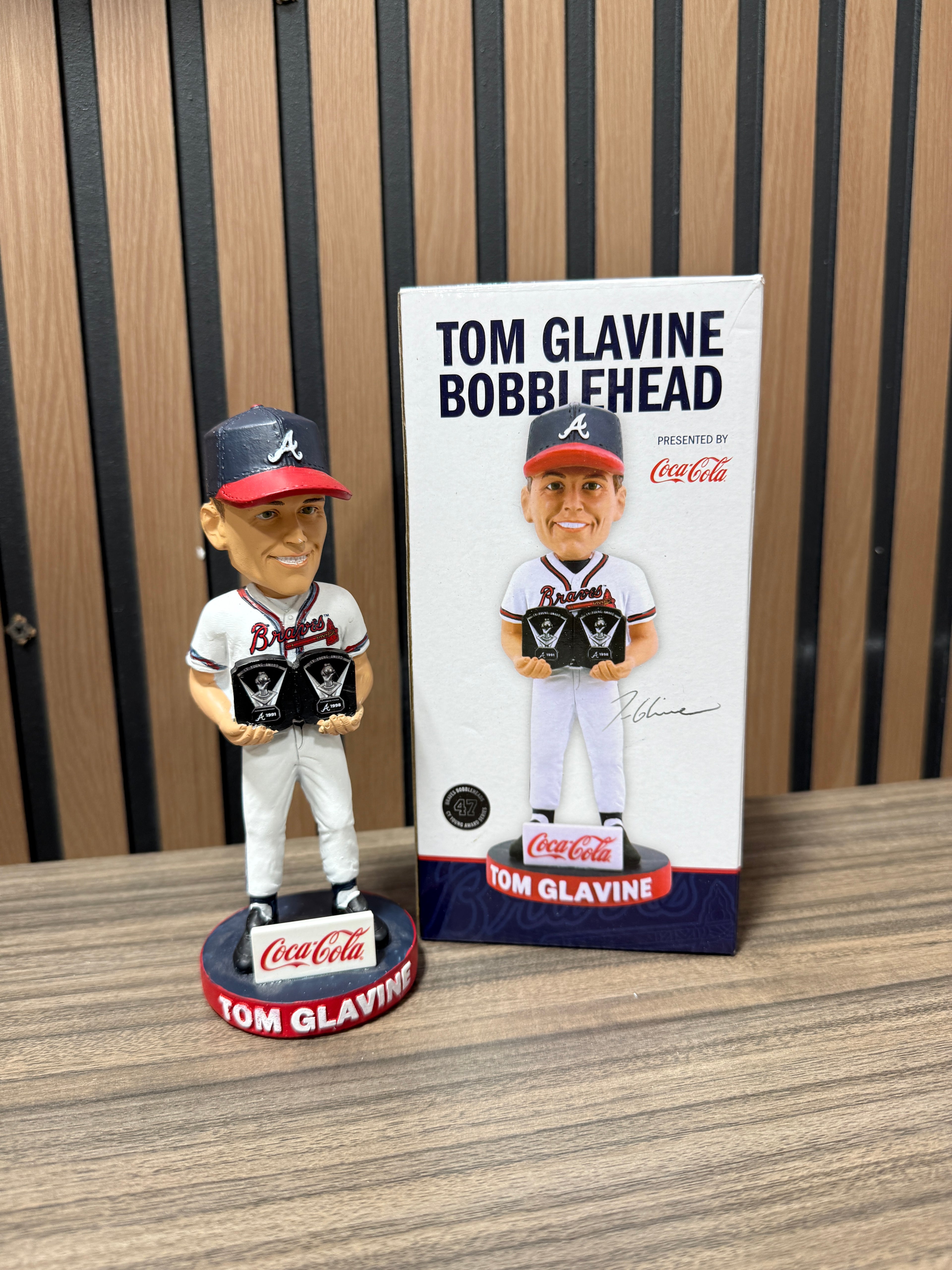 Tom Glavine 2022 Atlanta Braves Bobble head. Coca Cola Double Cy Young.