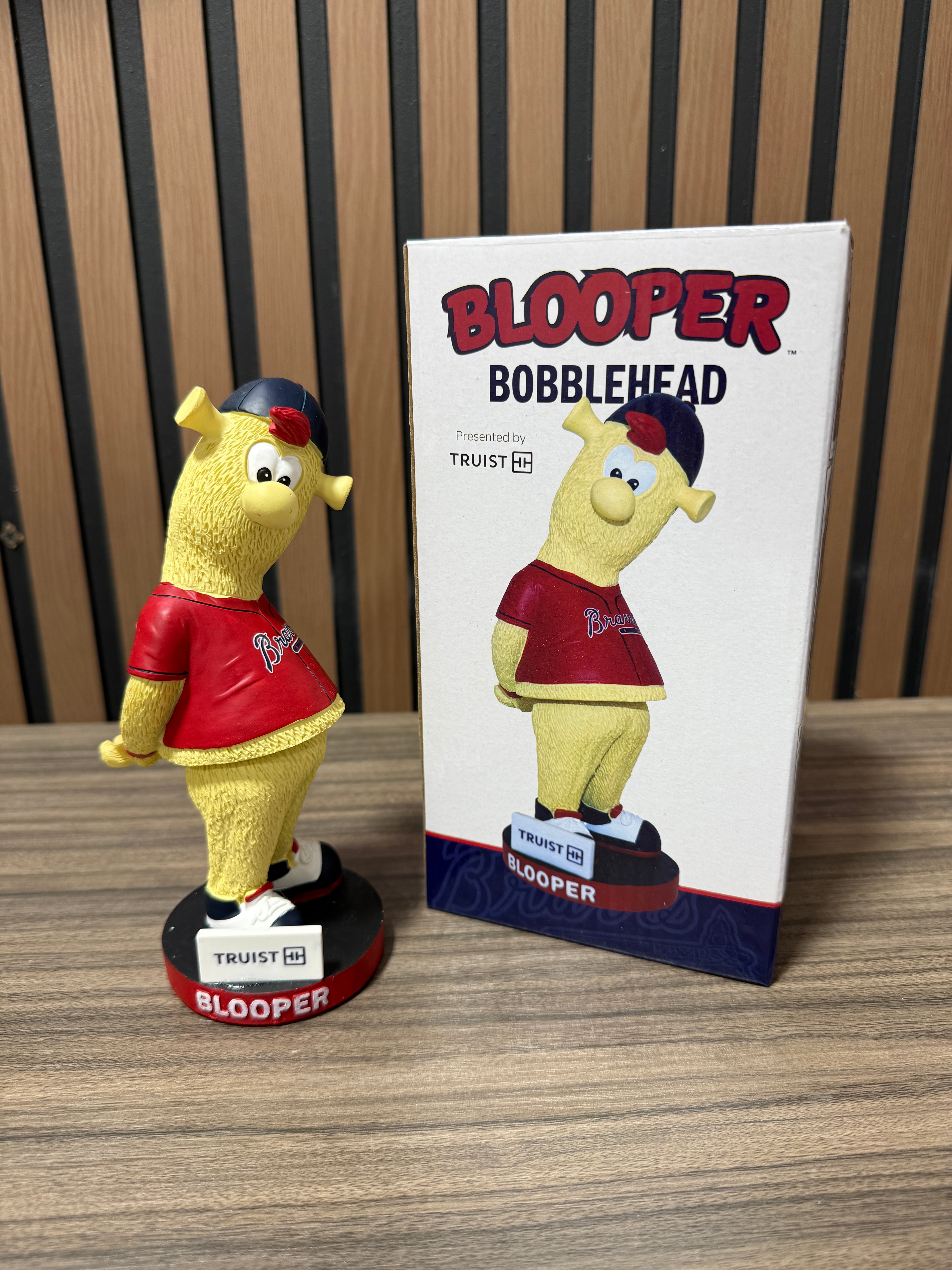 BLOOPER Mascot 2022 Atlanta Braves BOBBLEHEAD SGA ( NEW )
