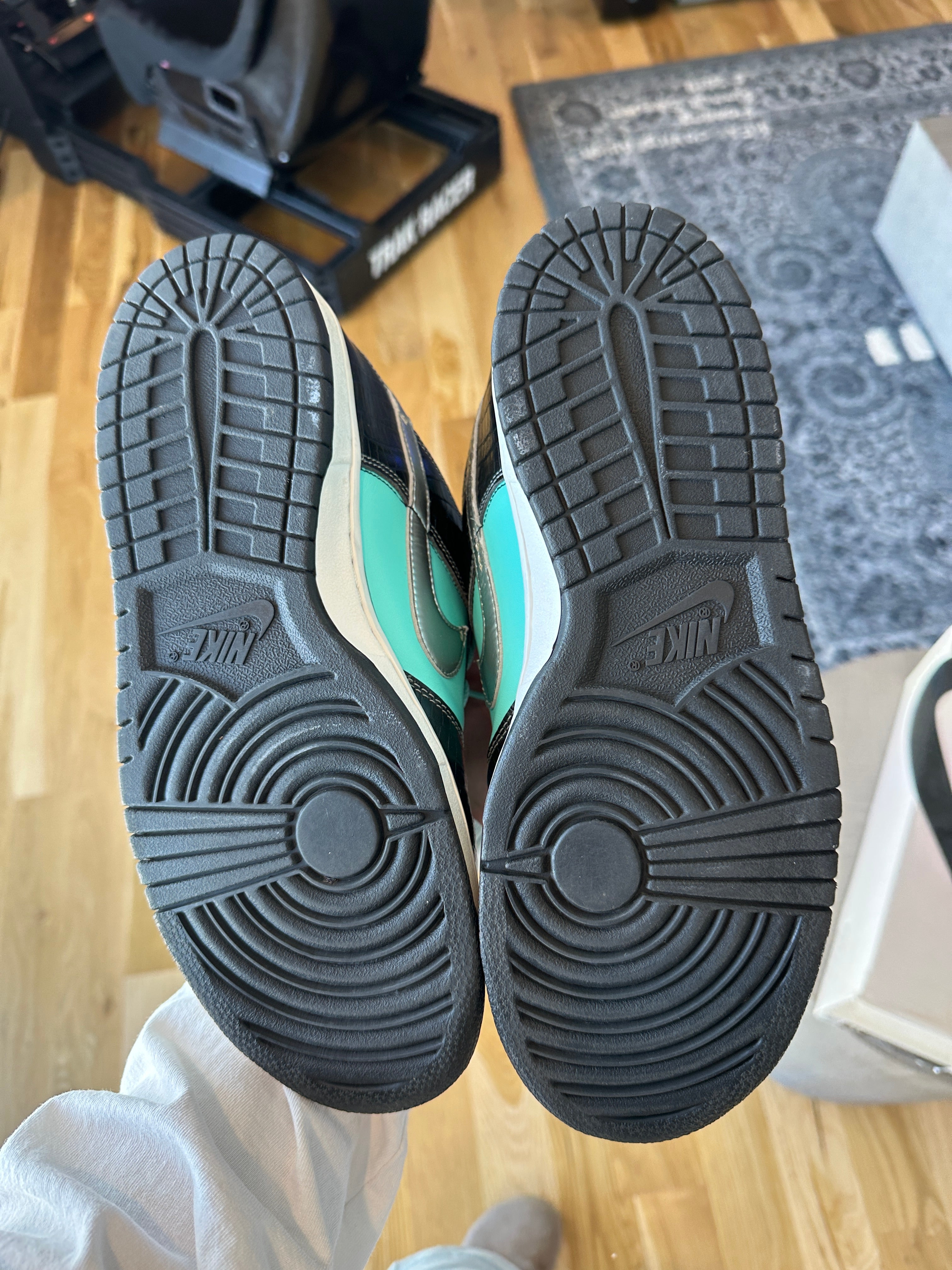 Diamond Supply Co. x Dunk Low Pro SB 'Tiffany' Sz 11