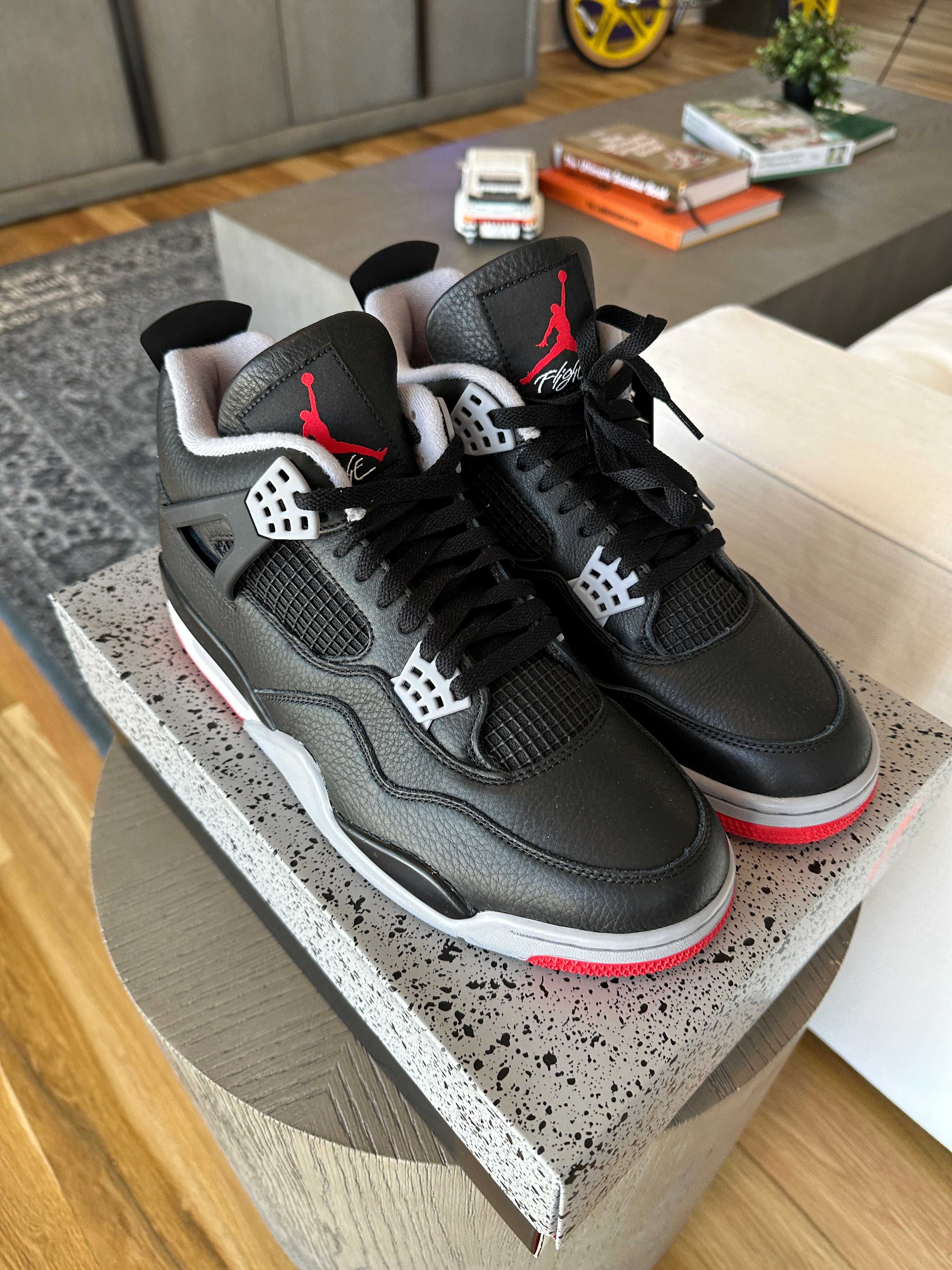 Jordan 4 Retro Bred Reimagined Sz 11
