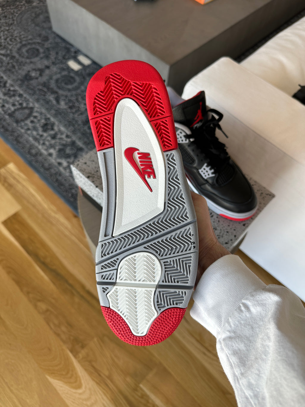 Jordan 4 Retro Bred Reimagined Sz 11
