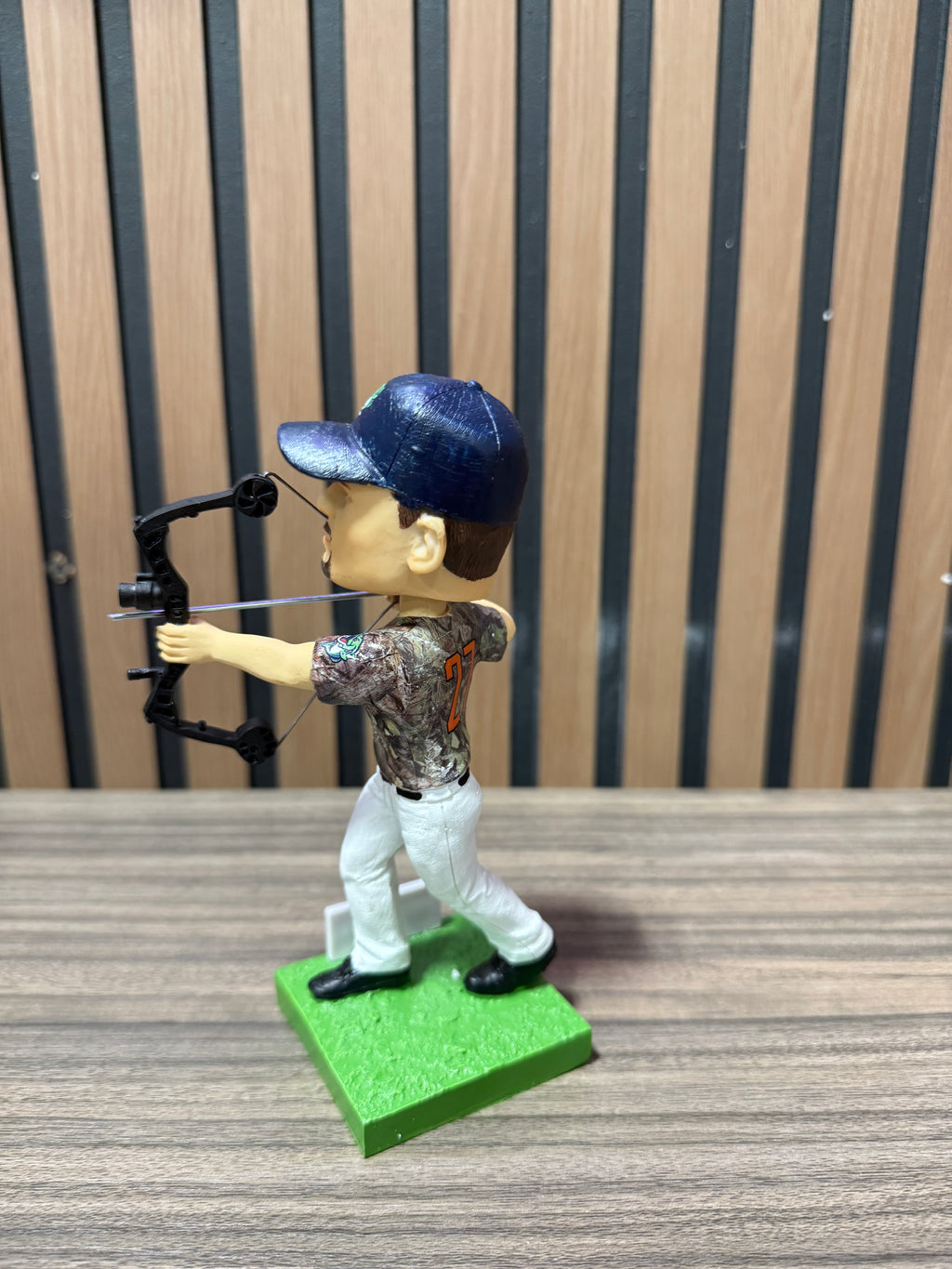 Atlanta Braves Gwinnett Stripers Austin Riley Bow Hunter Bobblehead No Box
