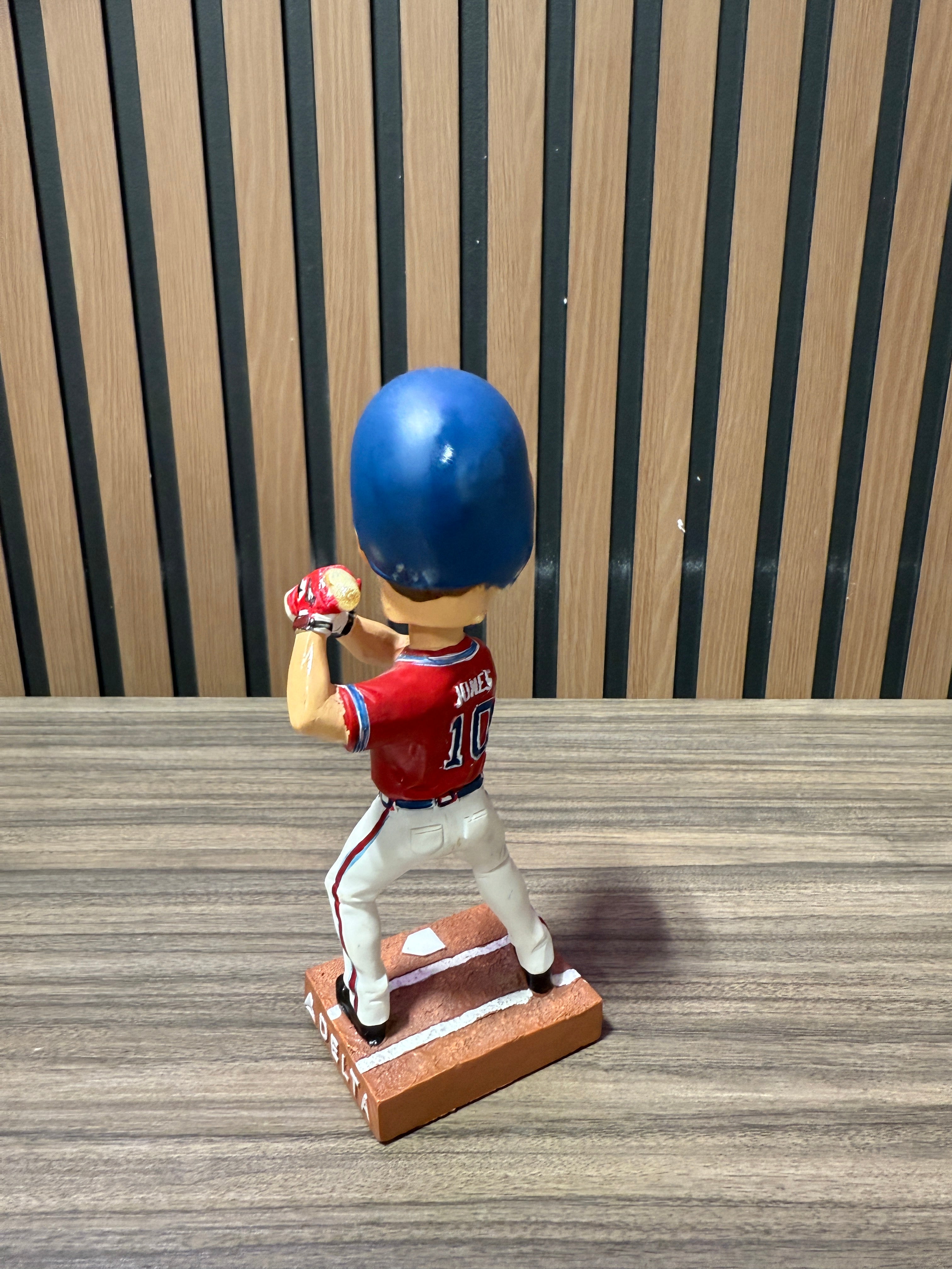 chipper Jones Braves Bobblehead No Bat